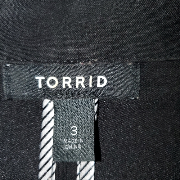 jacket - Picture 3 of 3